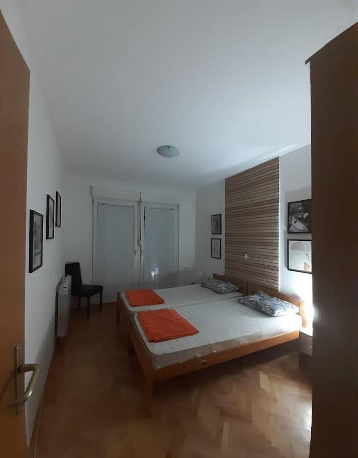 Queen Milica Skopje Bagian luar foto